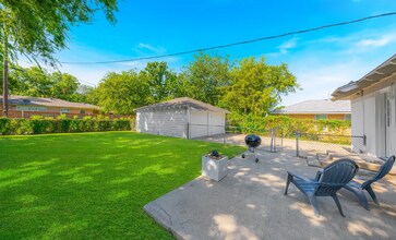 804 Haggard St in Plano, TX - Building Photo - Building Photo
