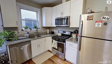 103 Marion St in Somerville, MA - Foto de edificio - Building Photo
