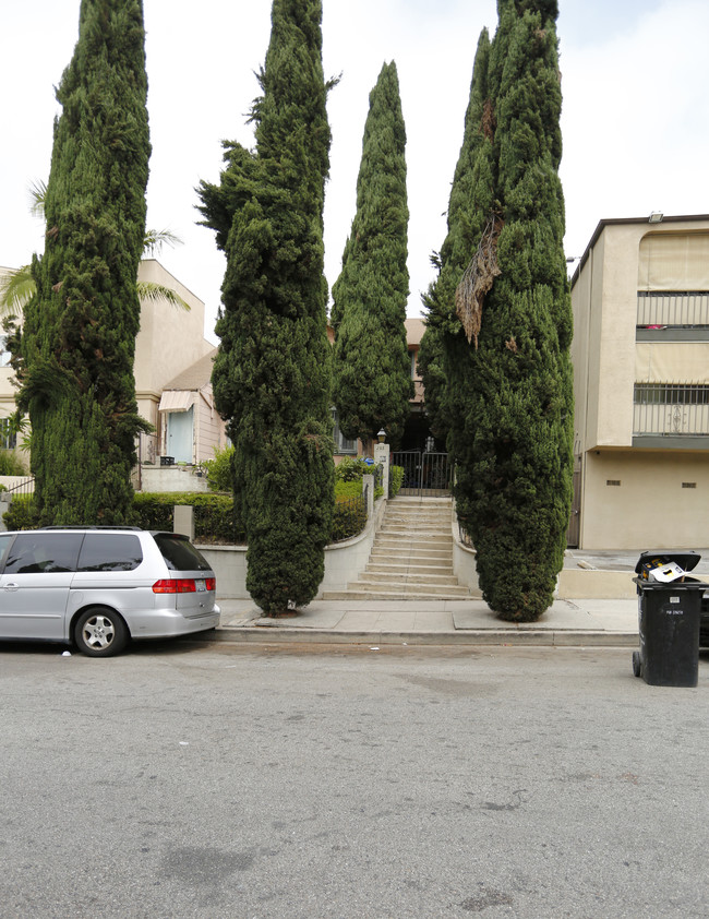 255 S Reno St in Los Angeles, CA - Building Photo - Building Photo