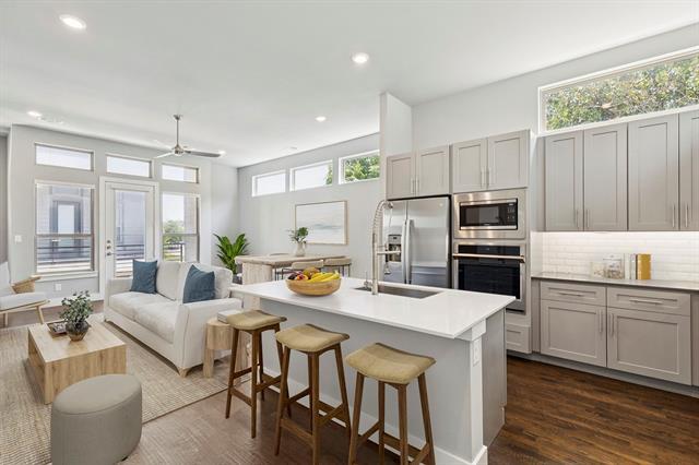 4226 Roseland Ave in Dallas, TX - Building Photo - Building Photo