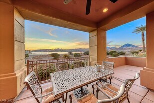 20 Via Mantova in Henderson, NV - Building Photo