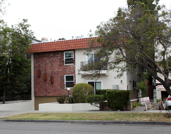 844 Lincoln Blvd in Santa Monica, CA - Foto de edificio - Building Photo