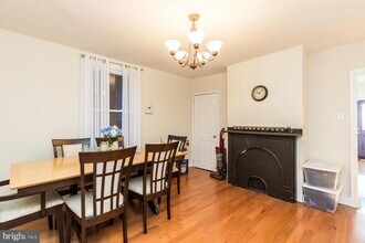 2532 Collins St in Philadelphia, PA - Building Photo - Building Photo