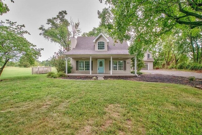 property at 2871 Old Clks-Springfield Rd