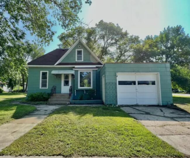 property at 407 Main Ave