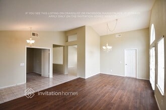 10025 Miracanto Way in Moreno Valley, CA - Building Photo - Building Photo