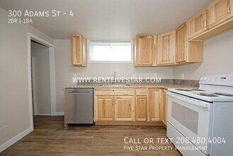 300 Adams St in Pocatello, ID - Building Photo - Building Photo