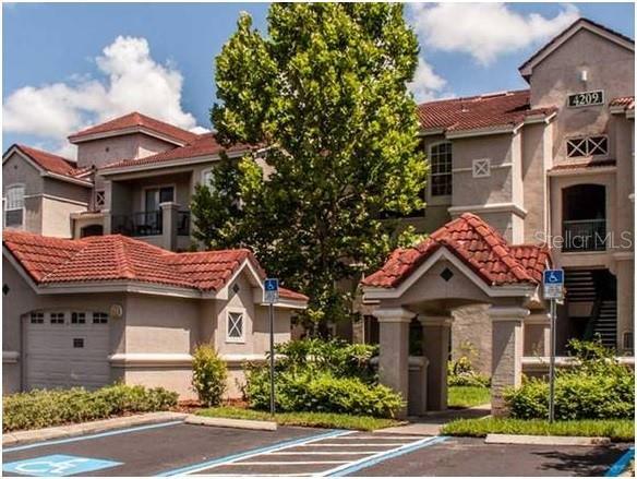 4209 Woodstorks Walk Way in Lutz, FL - Building Photo - Building Photo