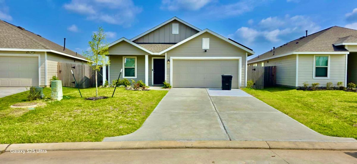 22807 Prairie Dog Rd in Splendora, TX - Building Photo