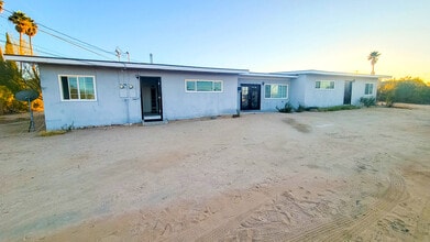 5527 Baileya Ave, Unit C in Twentynine Palms, CA - Building Photo - Building Photo