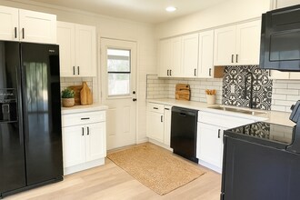 37830 Linda Dr in Cave Creek, AZ - Building Photo - Building Photo