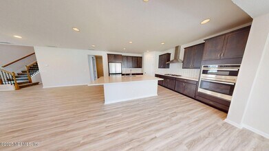 34 Lambert Rd in Jacksonville, FL - Building Photo - Building Photo