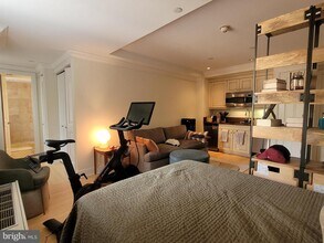 1701 Locust St in Philadelphia, PA - Foto de edificio - Building Photo