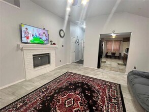 2332 Rushing Springs Dr in Fort Worth, TX - Building Photo - Building Photo