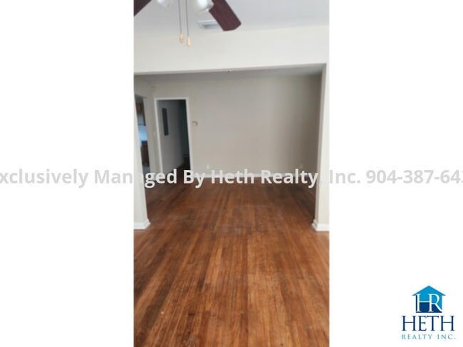 2128 Lambert in Jacksonville, FL - Building Photo - Building Photo