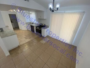 22212 Mohican Ave in Apple Valley, CA - Building Photo - Building Photo