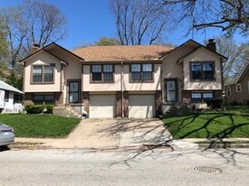 4613 Wyoming St in Kansas City, MO - Building Photo