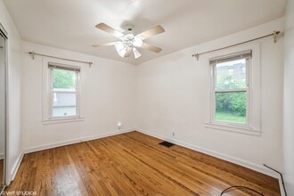 1282 River Dr in Calumet City, IL - Building Photo - Building Photo