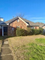 5709 Red Barn Rd in Montgomery, AL - Building Photo