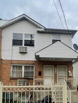 107-17 160th St in Queens, NY - Building Photo