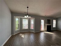 4044 Red Oak Dr in Fayetteville, NC - Building Photo - Building Photo