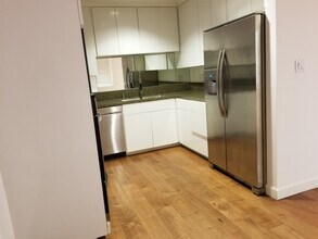 11652 Kiowa Ave in Los Angeles, CA - Building Photo - Building Photo