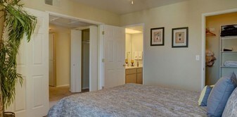 Stone Ridge Apartments in Bullhead City, AZ - Building Photo