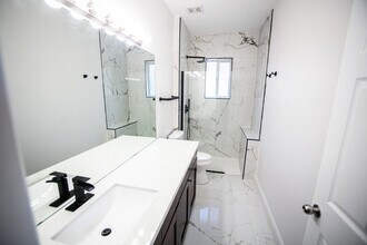 1112 NE 1st Ave in Homestead, FL - Building Photo - Building Photo