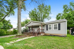 6535 Coffey St in Cincinnati, OH - Building Photo