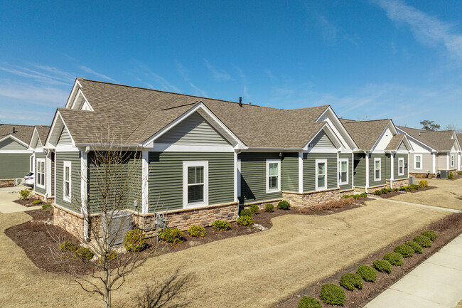 The Vineyard at Bennett's Creek Quarter in Suffolk, VA - Building Photo - Building Photo