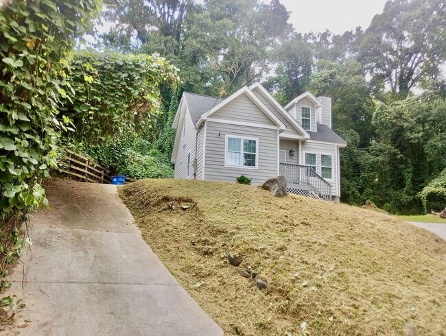 property at 960 N Grand Ave NW