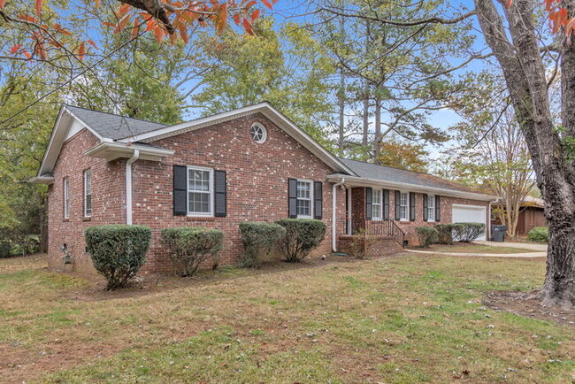 104 Great Glen Rd in Greenville, SC - Building Photo - Building Photo