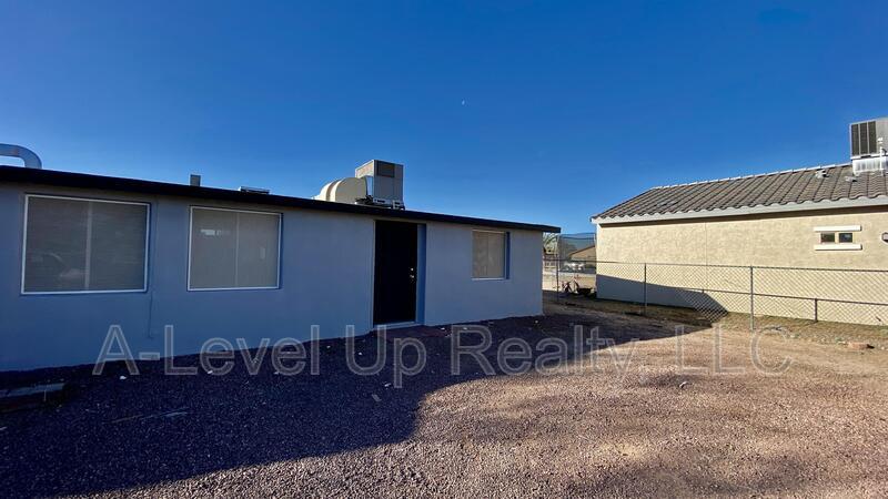 3909 S 14th Ave in Tucson, AZ - Building Photo