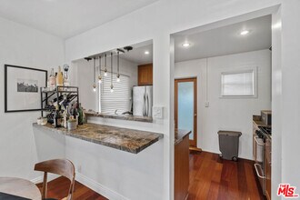 307 6th Ave in Los Angeles, CA - Building Photo - Building Photo