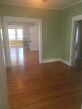 204 Pleasant St in Watertown, MA - Foto de edificio - Building Photo