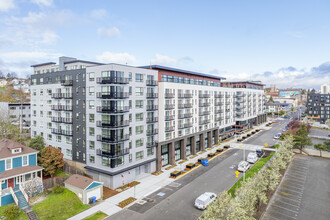 Rook Apartments in Tacoma, WA - Foto de edificio - Building Photo