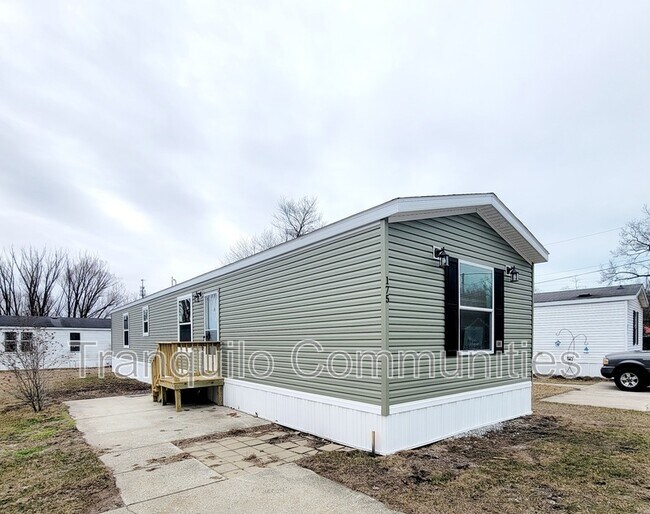 property at 175 Dunewood Dr