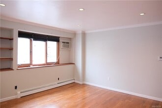 84 W Utica St in Buffalo, NY - Building Photo - Building Photo