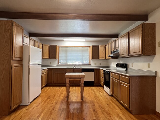property at 1407 N St