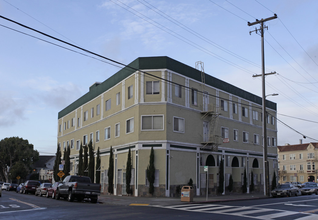 27th Avenue Apartments in Oakland, CA - Building Photo