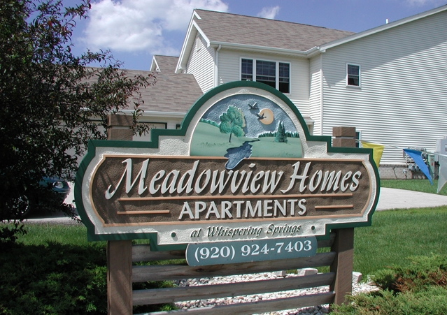 Meadowview Homes in Fond du Lac, WI - Foto de edificio