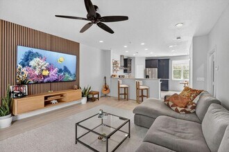 150 Cat Rock Ln in Jupiter, FL - Building Photo - Building Photo