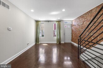 2045 Wilder St in Philadelphia, PA - Building Photo - Building Photo