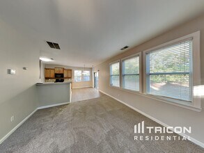 5262 Inverness Ct in Douglasville, GA - Building Photo - Building Photo