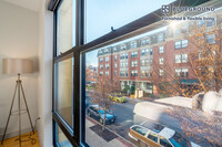 320 D St, Unit FL2-ID189 in Boston, MA - Building Photo - Building Photo