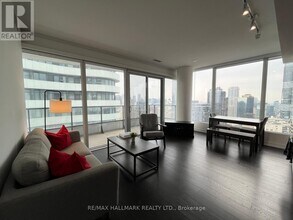 85-4085 Wood St in Toronto, ON - Building Photo - Building Photo
