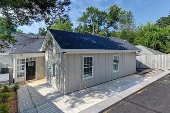 2307 Blossom St in Columbia, SC - Building Photo - Building Photo
