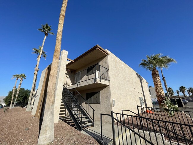 1280 Mohave Dr, Unit Apt 21 in Bullhead City, AZ - Building Photo - Building Photo