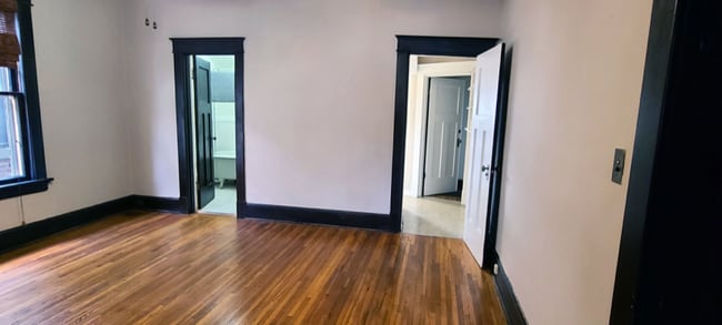 2217 Belmont Blvd, Unit 2A in Nashville, TN - Foto de edificio - Building Photo