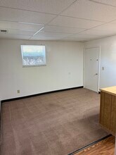 2967 Columbus St, Unit B in Grove City, OH - Foto de edificio - Building Photo